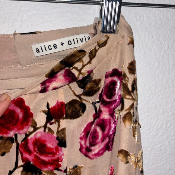 Alice + Olivia Rose Print A-Line Skirt size 2 - Picture 4 of 4